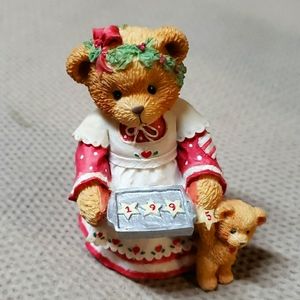 Cherished Teddies, Amanda